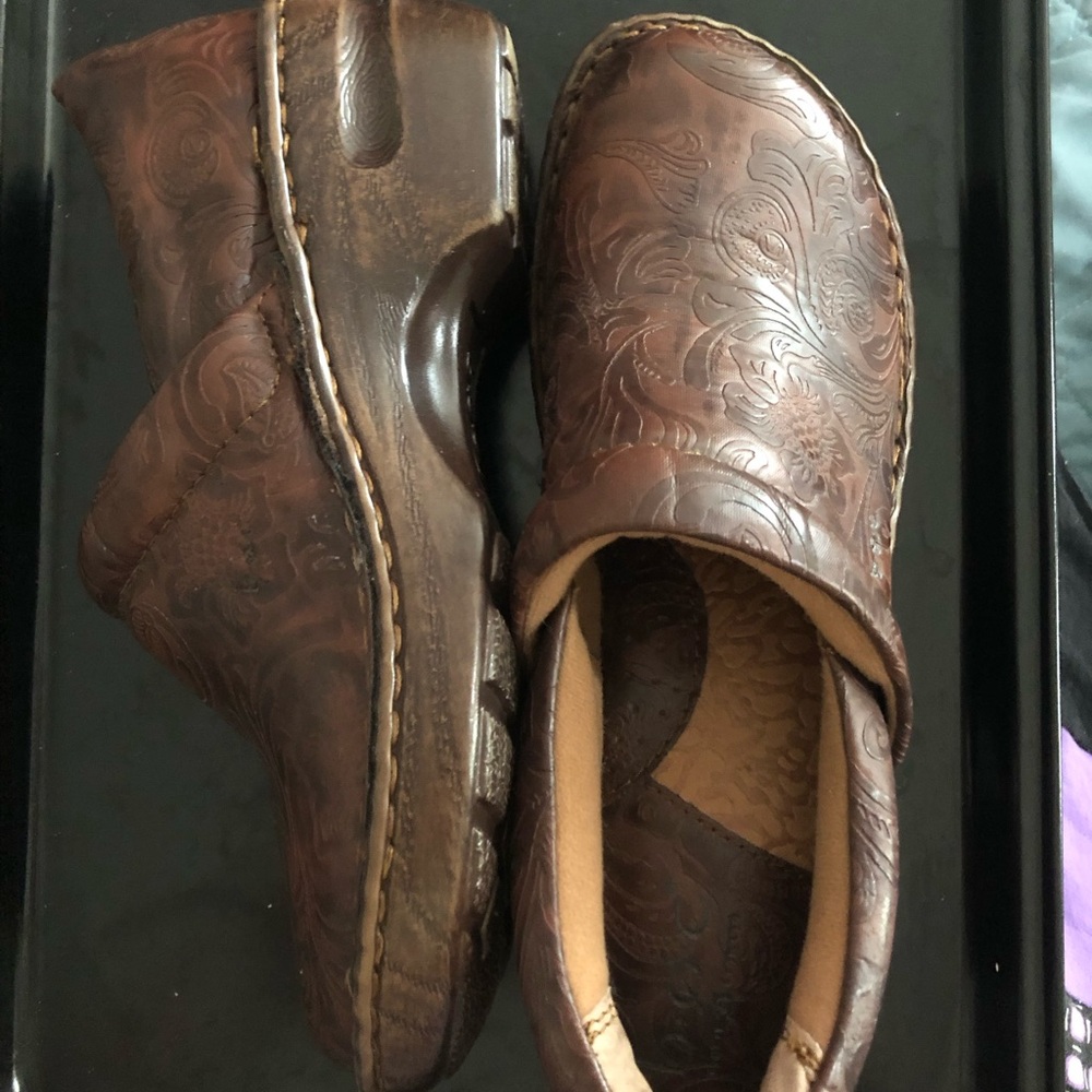 Like🆕 b.o.c. Slip on clogs Size 8.5 Excellent Condition like🆕texture material